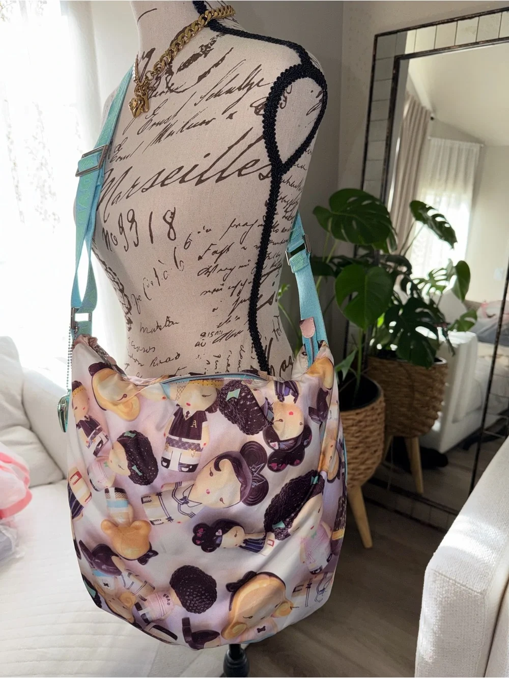 Harajuku Lovers Doll Hobo Bag - Picture 5 of 13
